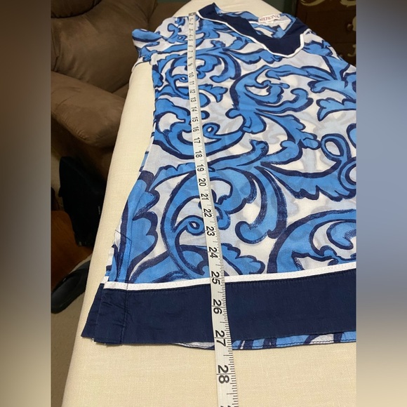 Merona Blue & White 3/4 Sleeve Tunic in Size Medium. - Picture 10 of 10
